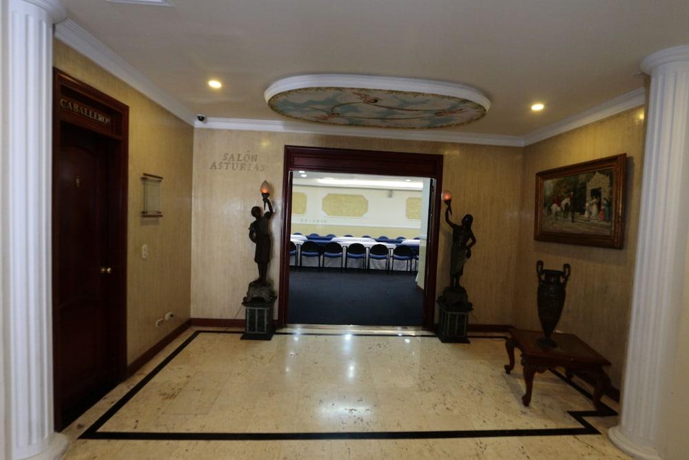 Hotel Castilla Real Pereira Exterior foto